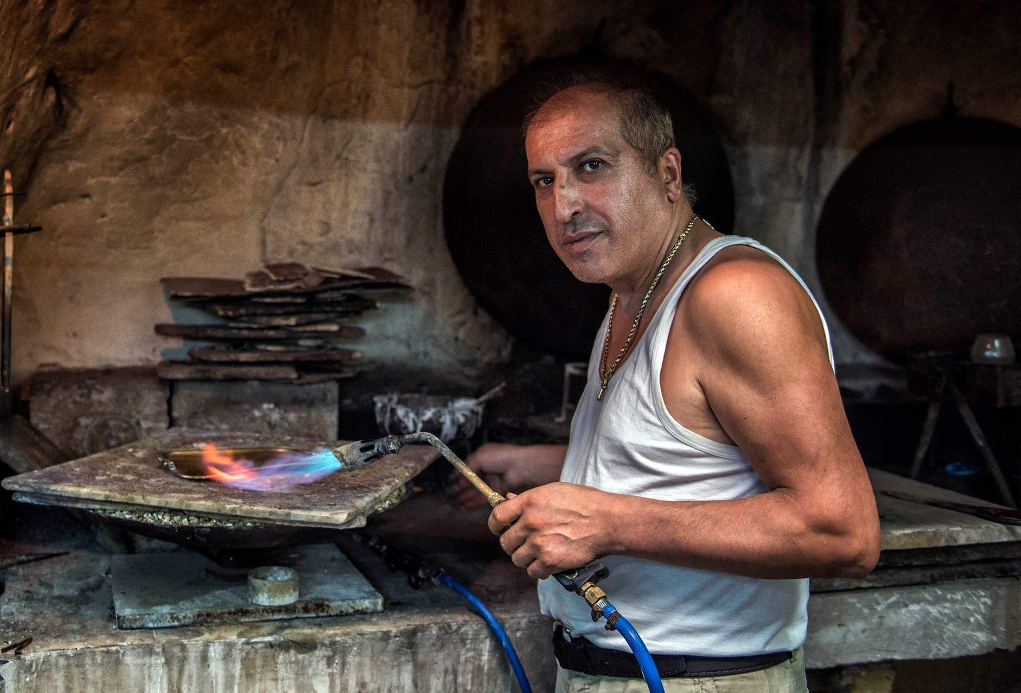 İnsan yalan söyler, iş yalan söylemez